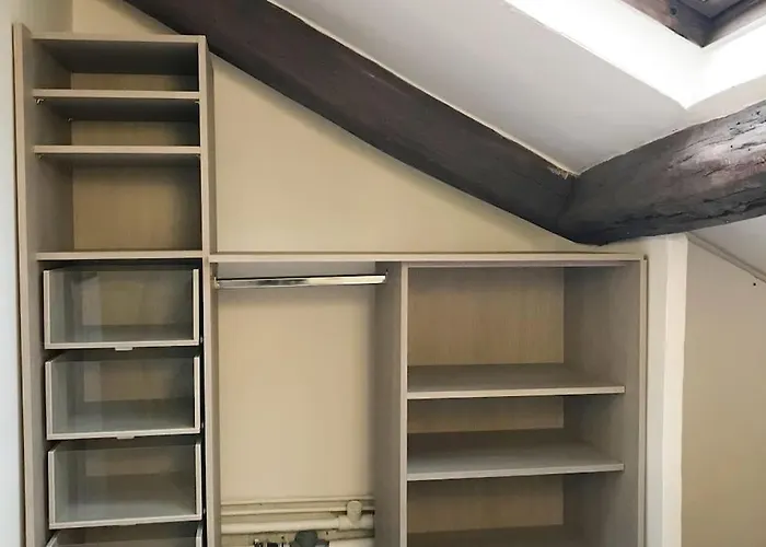 Cosy Next To The Champs-elysees Avenue! * 파리