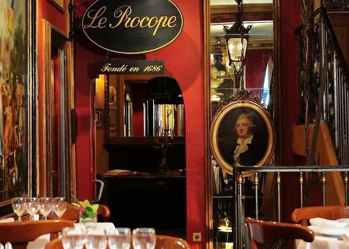 Cosy Next To The Champs-élysées Avenue! Parigi